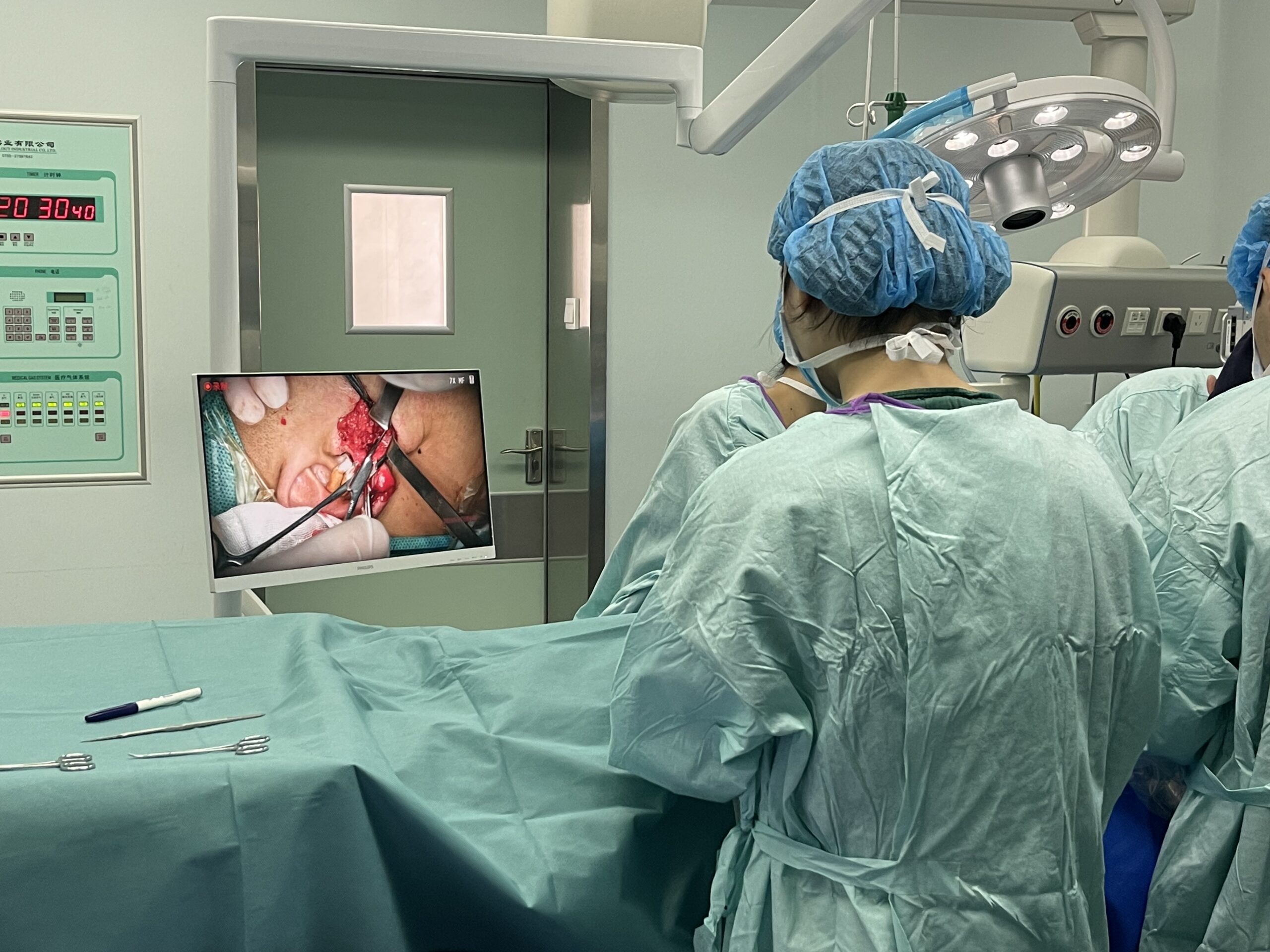 Mochen Dental Recording System: Neurosurgery Success | 3DOVA